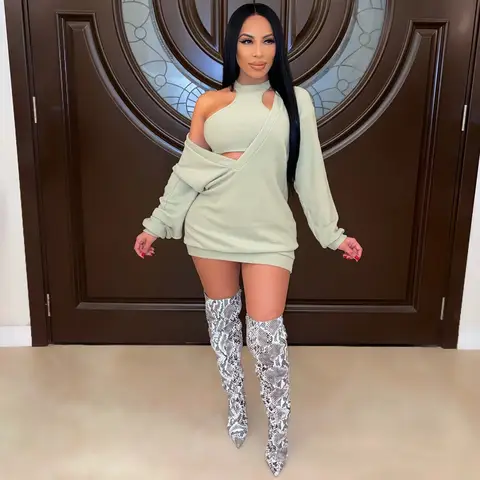 Queen Print Logo V-Neck 2Piece Sweater Dress & Vest Suit